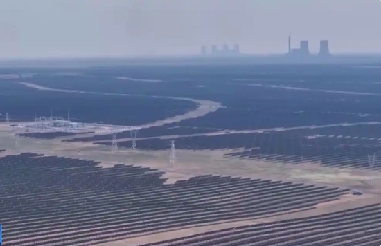 賭波:填補技術空白!中國首個沙戈荒光伏實証基地投用